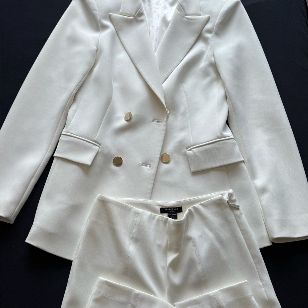 Guess by Marciano White Blazer & Pant Set